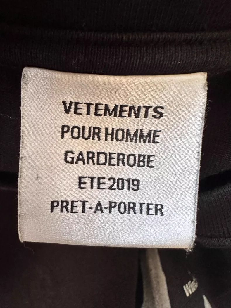 Vetements vetements graphic short sleeve t-shirt Size US XS / EU 42 / 0 - 5 Thumbnail
