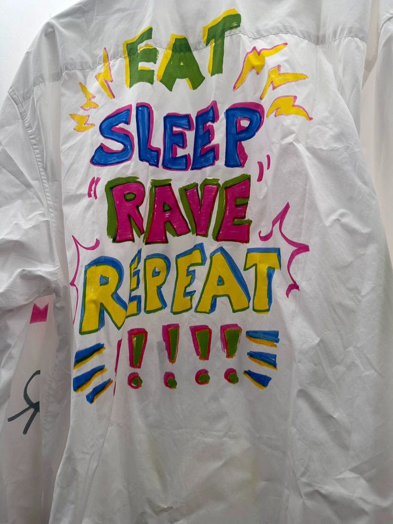 Vetements vetements white graffiti shirt for casual wear Size US M / EU 48-50 / 2 - 4 Thumbnail