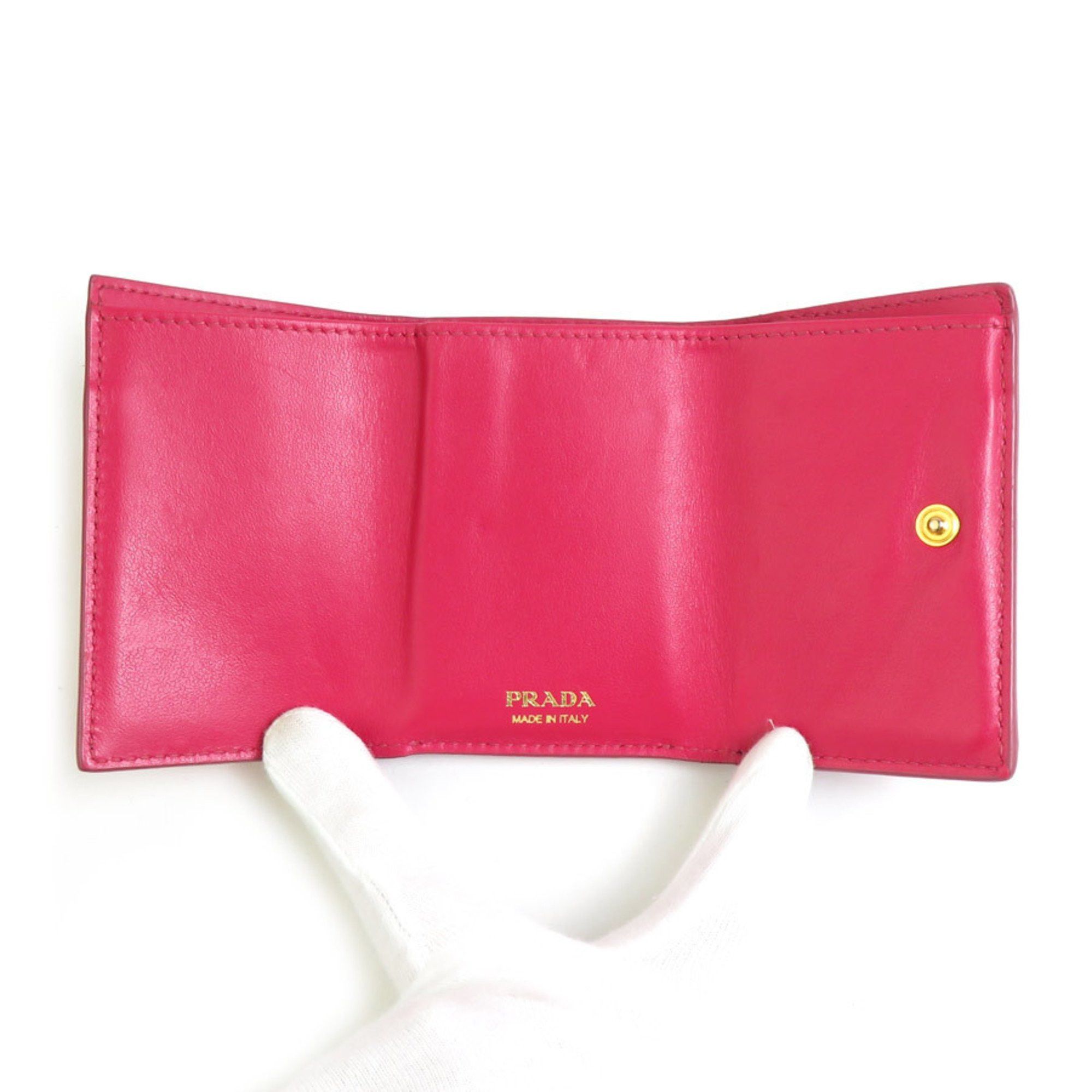 Prada PRADA Tri-fold wallet in leather, pink, for women, r10645a Size ONE SIZE - 3 Thumbnail