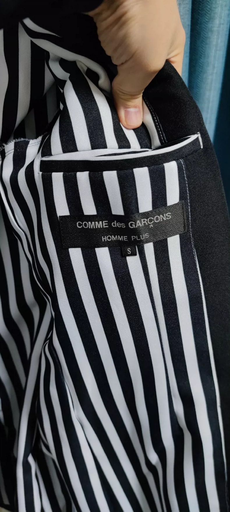 Comme des Garcons comme des garçons homme plus black blazer Size US S / EU 44-46 / 1 - 6 Thumbnail