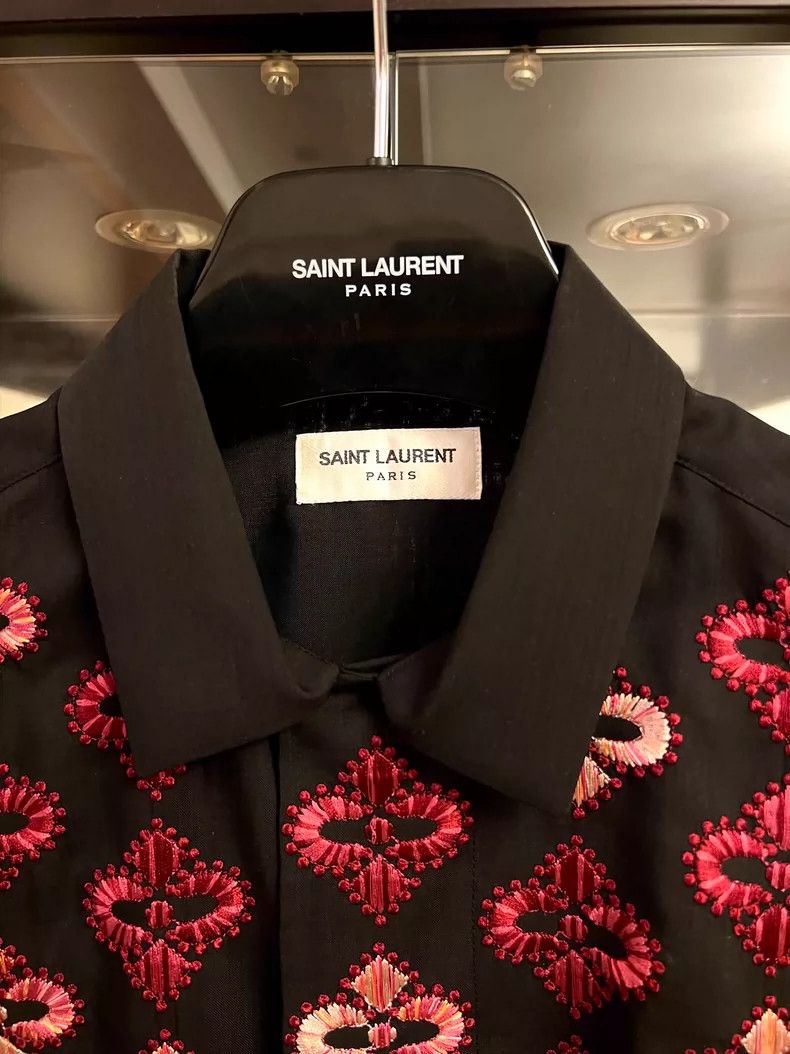 Saint Laurent Paris black wool shirt with cherry blossom embroidery Size US S / EU 44-46 / 1 - 3 Thumbnail