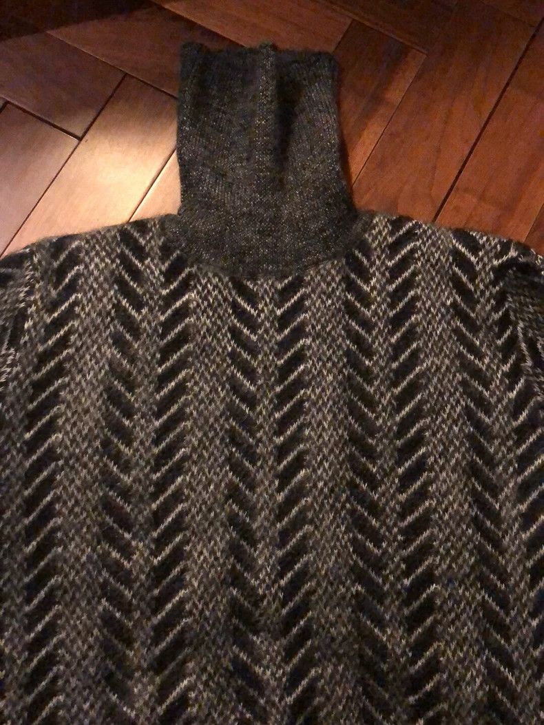 Saint Laurent Paris saint laurent knit sweater in medium size Size US M / EU 48-50 / 2 - 2 Thumbnail
