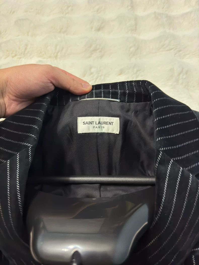 Yves Saint Laurent saint laurent velvet pinstripe blazer jacket Size US M / EU 48-50 / 2 - 4 Thumbnail