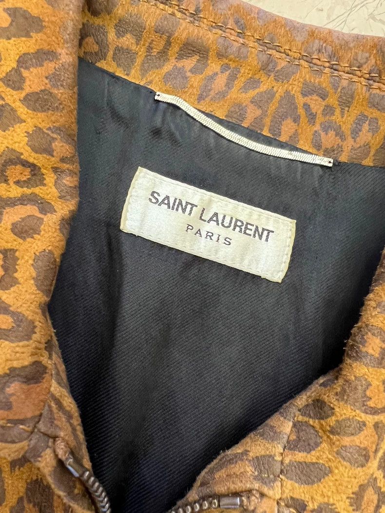 Saint Laurent Paris saint laurent leopard print jacket size 44 Size US M / EU 48-50 / 2 - 3 Thumbnail