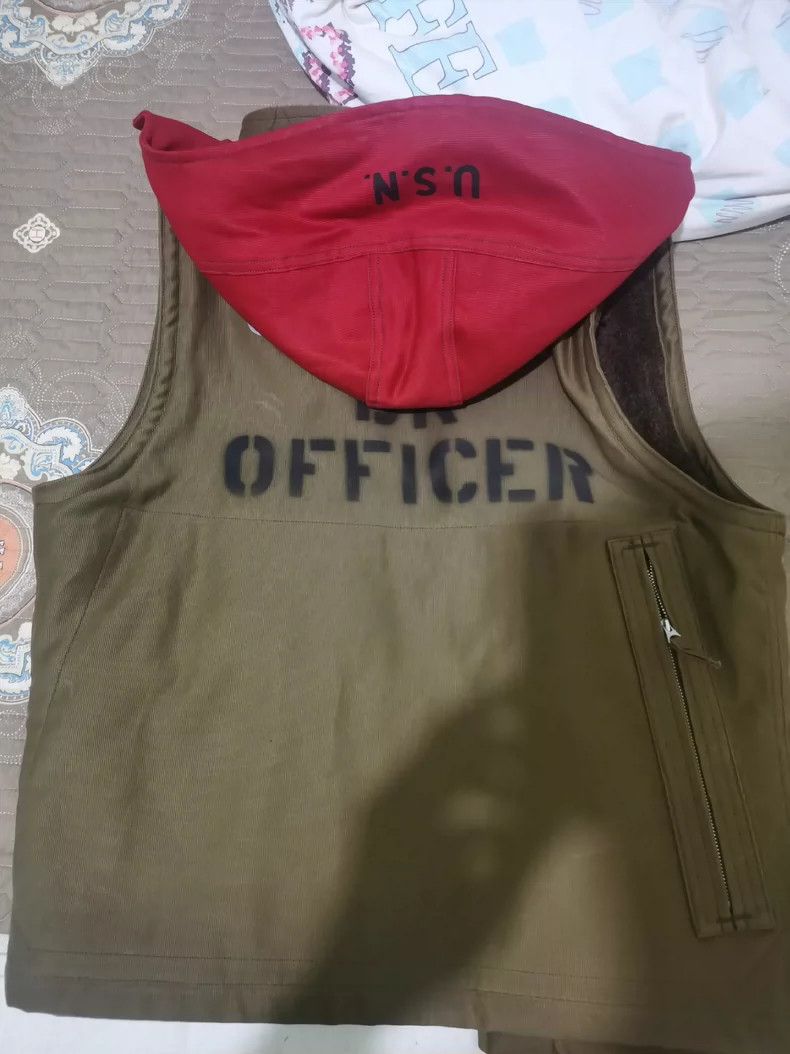 Freewheelers freewheelers avatar vest with red hood Size US M / EU 48-50 / 2 - 4 Thumbnail