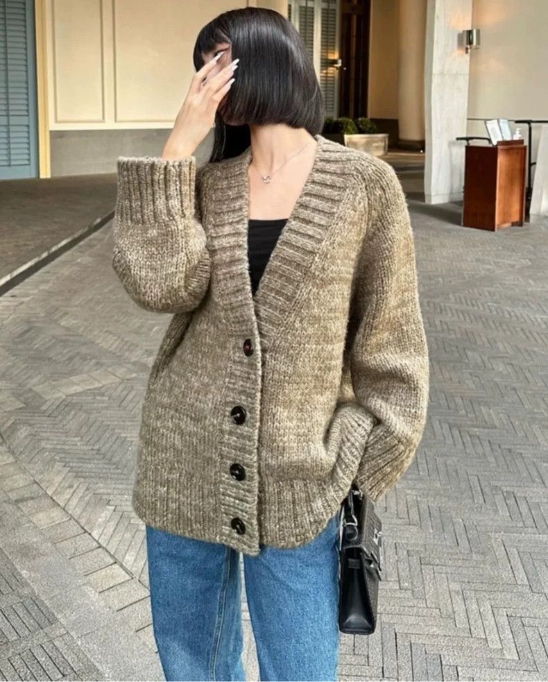 Maison Margiela maison margiela oatmeal knit cardigan Size US XS / EU 42 / 0 - 7 Thumbnail