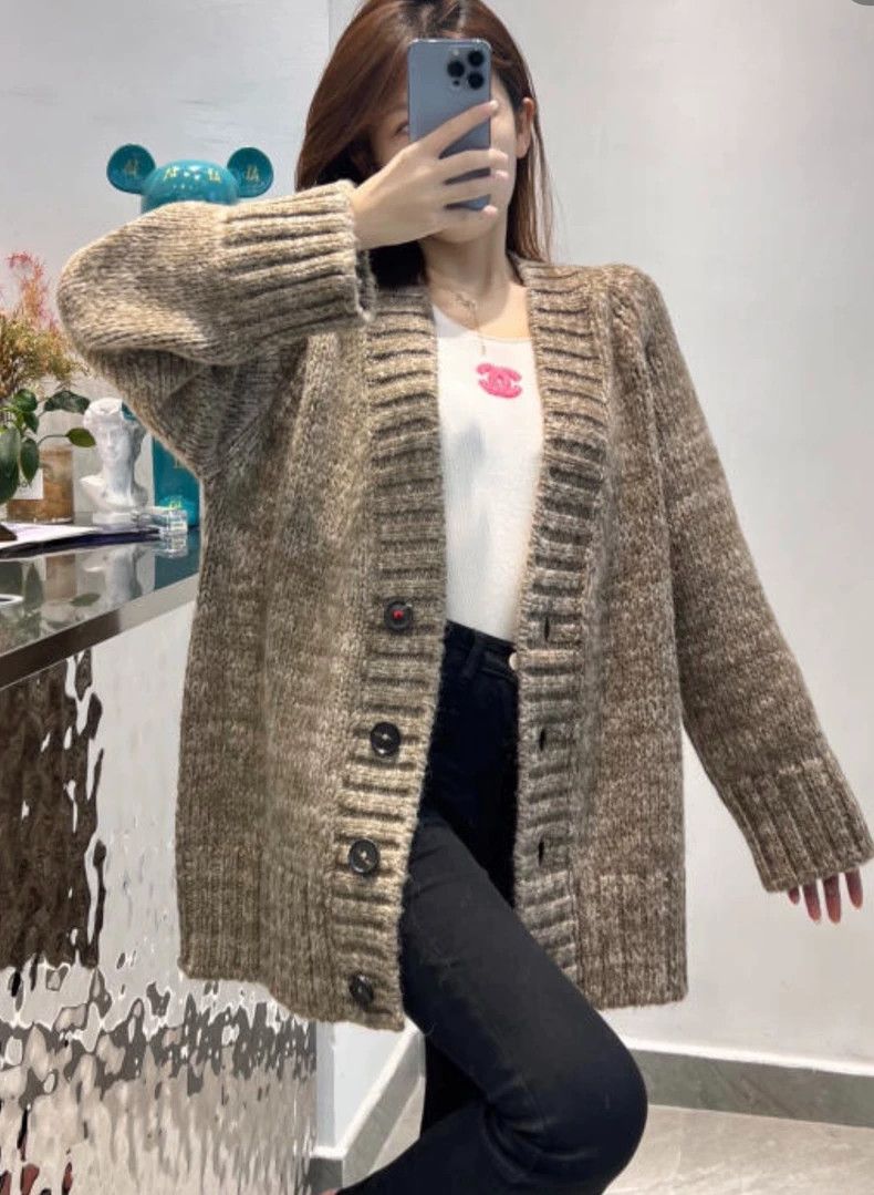 Maison Margiela maison margiela oatmeal knit cardigan Size US XS / EU 42 / 0 - 6 Thumbnail