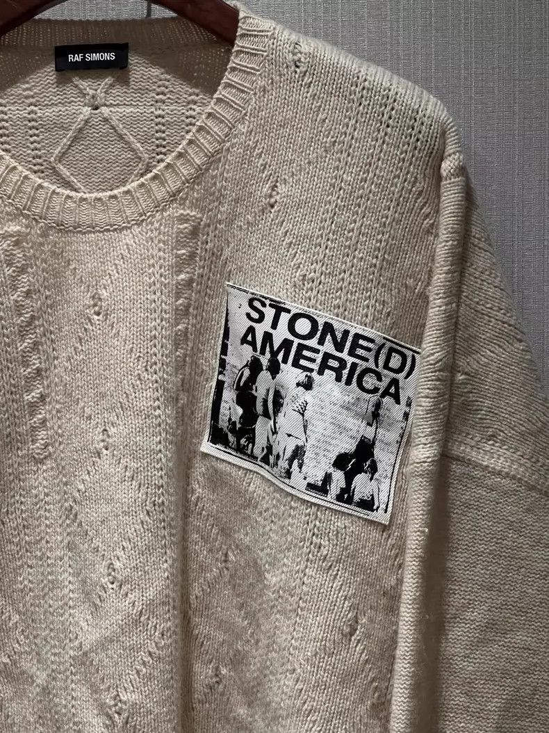 Raf Simons oversized beige sweater with patches Size US L / EU 52-54 / 3 - 3 Thumbnail