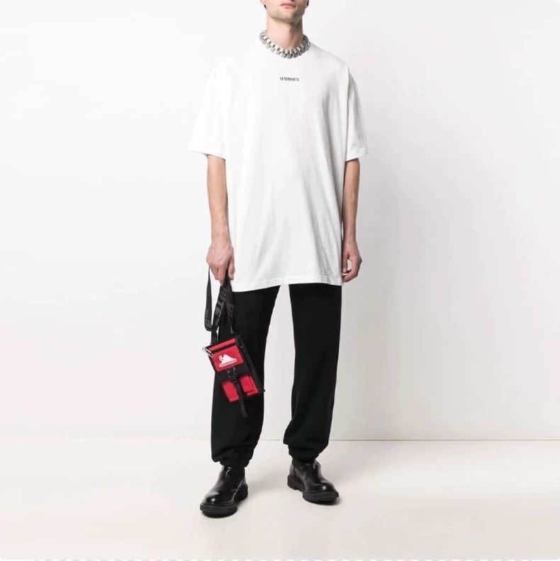 Vetements vetements ss21 logo short sleeve t-shirt Size US S / EU 44-46 / 1 - 6 Thumbnail