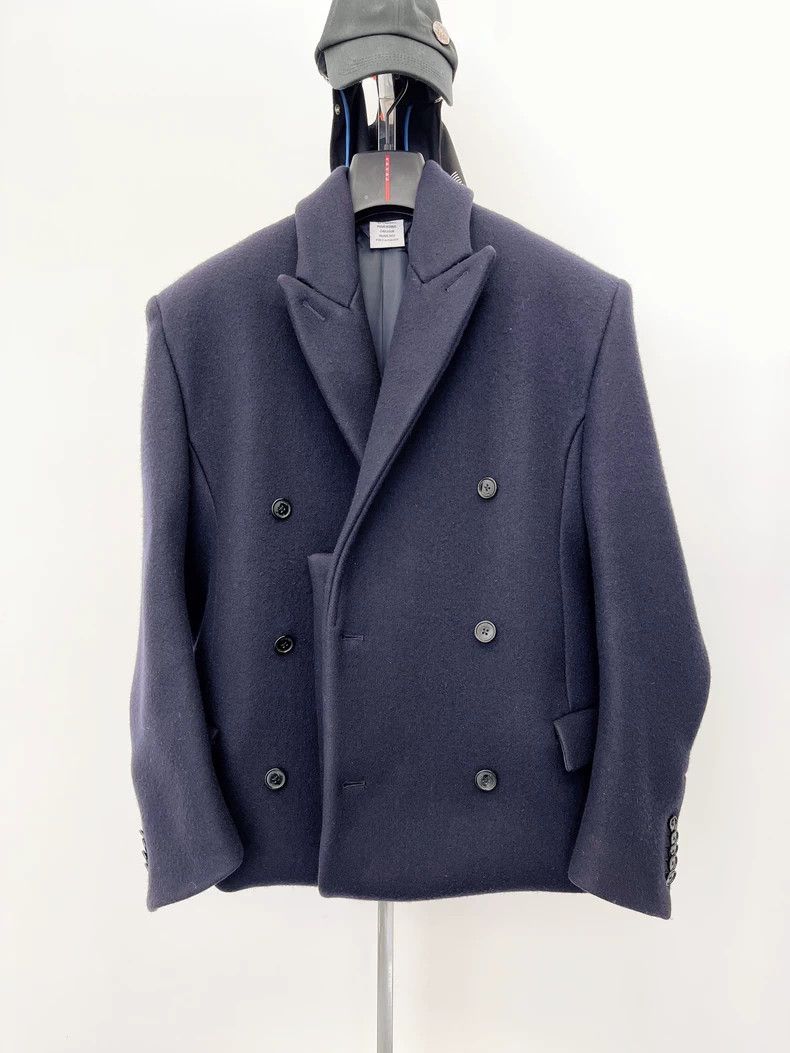 Vetements vetements navy wool coat with logo embroidery Size US S / EU 44-46 / 1 - 5 Thumbnail