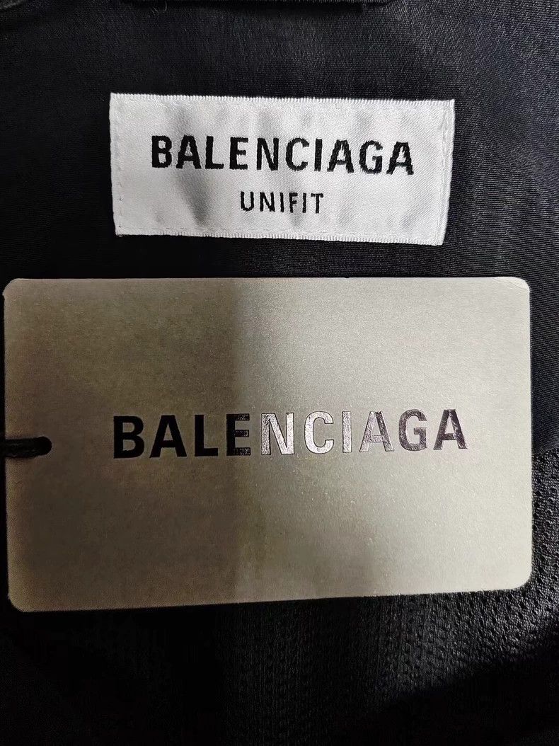 Balenciaga balenciaga oversized black padded jacket Size US M / EU 48-50 / 2 - 4 Thumbnail