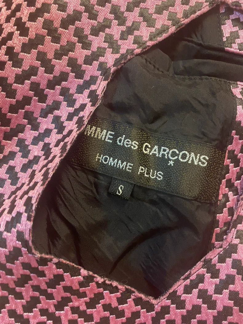 Comme des Garcons pink cut-out suit jacket from cdg homme plus Size US S / EU 44-46 / 1 - 8 Thumbnail