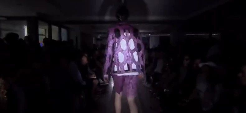 Comme des Garcons pink cut-out suit jacket from cdg homme plus Size US S / EU 44-46 / 1 - 4 Thumbnail