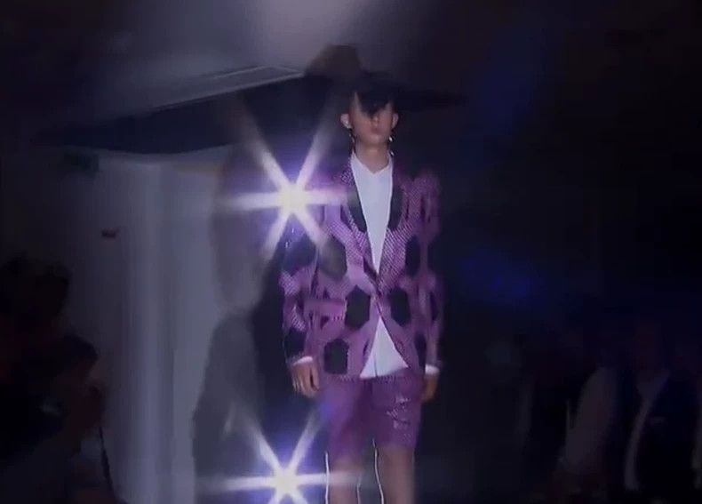 Comme des Garcons pink cut-out suit jacket from cdg homme plus Size US S / EU 44-46 / 1 - 5 Thumbnail