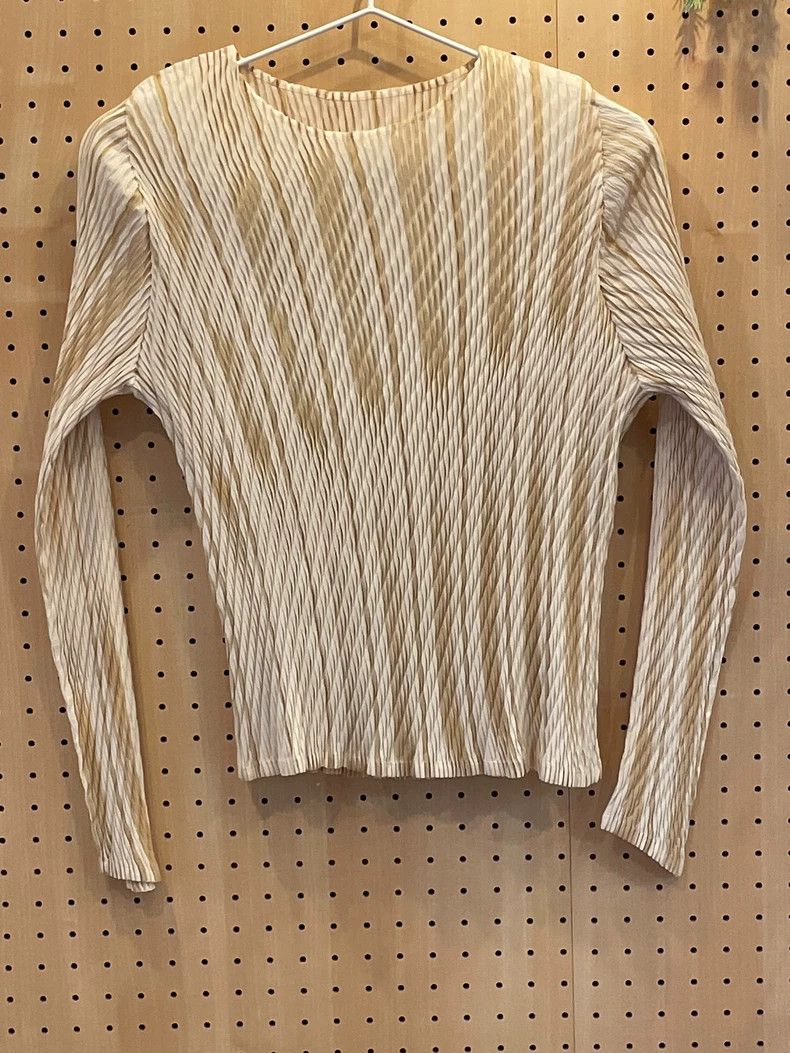 Issey Miyake issey miyake beige long sleeve top Size US S / EU 44-46 / 1 - 2 Thumbnail