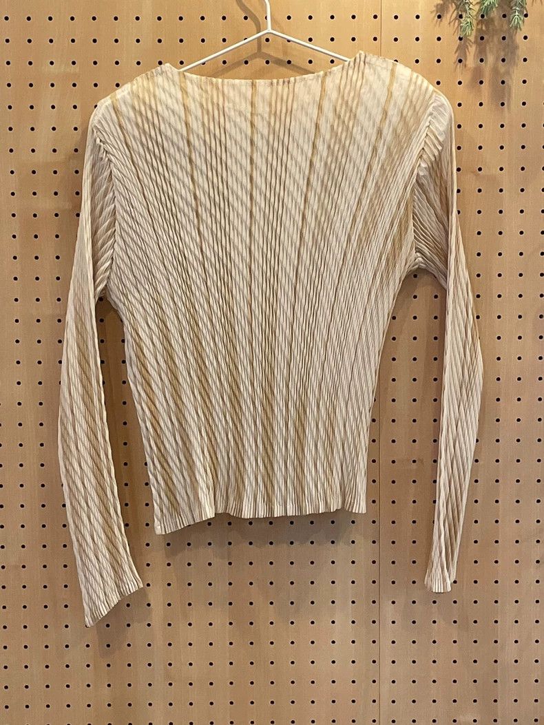 Issey Miyake issey miyake beige long sleeve top Size US S / EU 44-46 / 1 - 5 Thumbnail