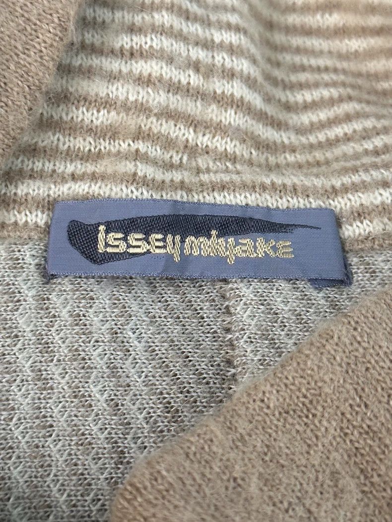 Issey Miyake issey miyake beige twisted layer sweater Size US M / EU 48-50 / 2 - 2 Thumbnail