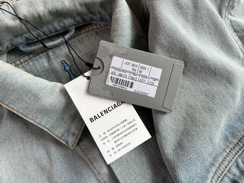 Balenciaga balenciaga embroidered denim jacket with tags Size US S / EU 44-46 / 1 - 4 Thumbnail