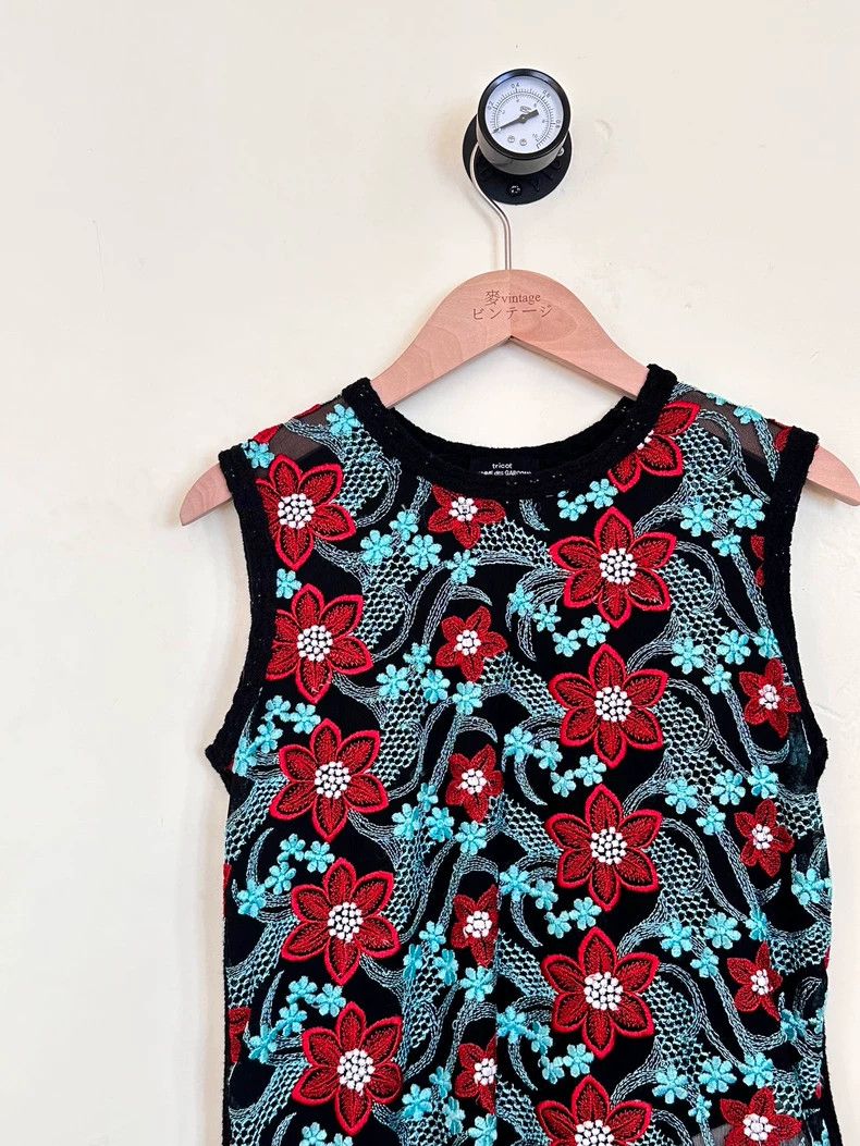 comme des garçons embroidered knit top