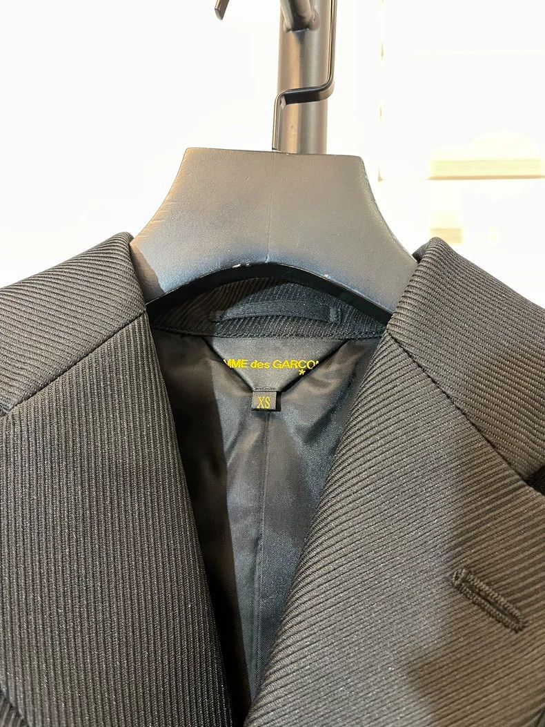 Comme des Garcons black deconstructed blazer with cutouts Size US XS / EU 42 / 0 - 4 Thumbnail