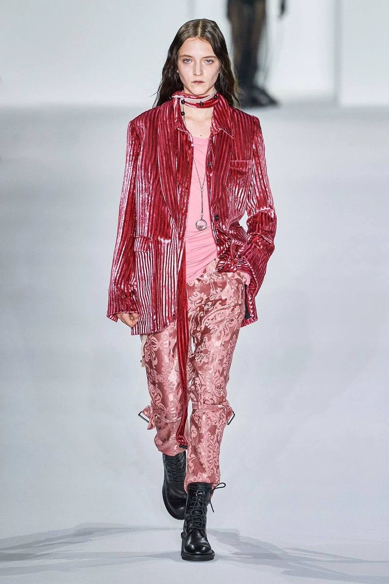 Ann Demeulemeester pink velvet blazer by ann demeulemeester Size US M / EU 48-50 / 2 - 7 Thumbnail