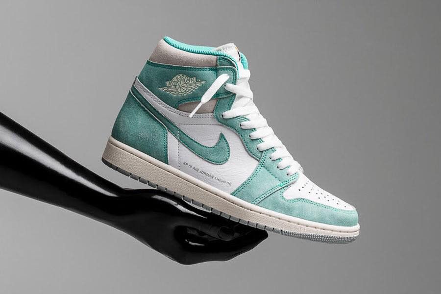 Air Jordan 1 Retro High OG ' Turbo Green ' 555088-311