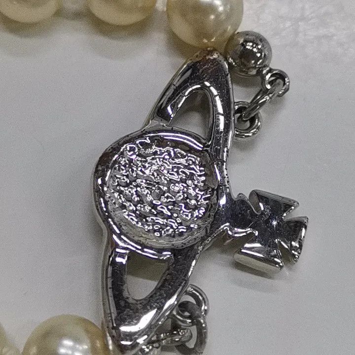 Vivienne Westwood Vivienne Westwood Elegant Pearl Necklace with Charm 0079 Size ONE SIZE - 7 Thumbnail