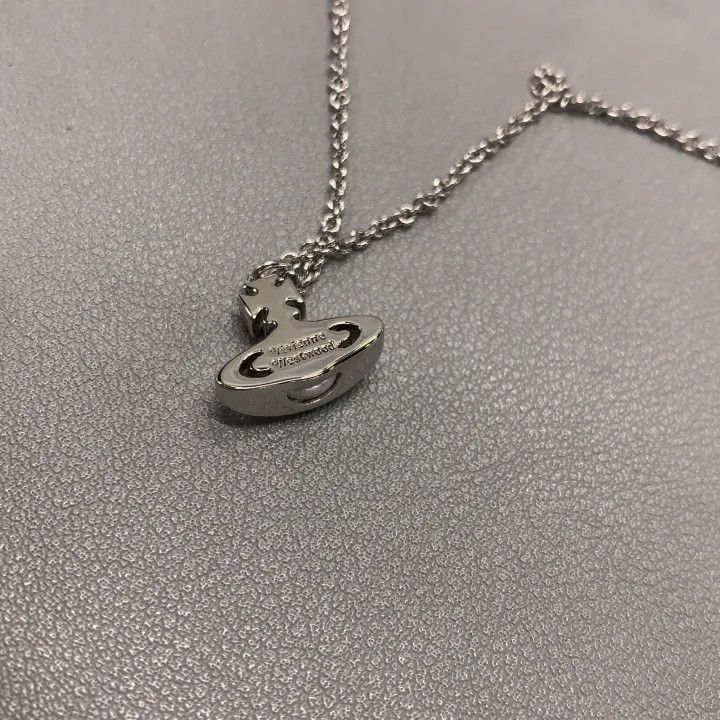 Vivienne Westwood Vivienne Westwood Silver Bas Relief Pendant Necklace 0079 Size ONE SIZE - 4 Thumbnail