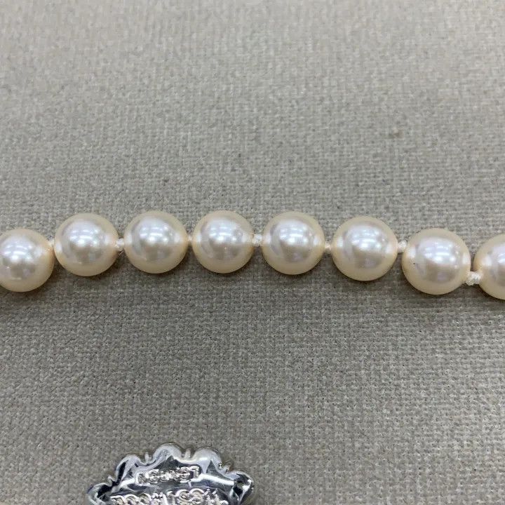 Vivienne Westwood Vivienne Westwood Brass Glass Necklace in Platinum Color 0079 Size ONE SIZE - 2 Thumbnail