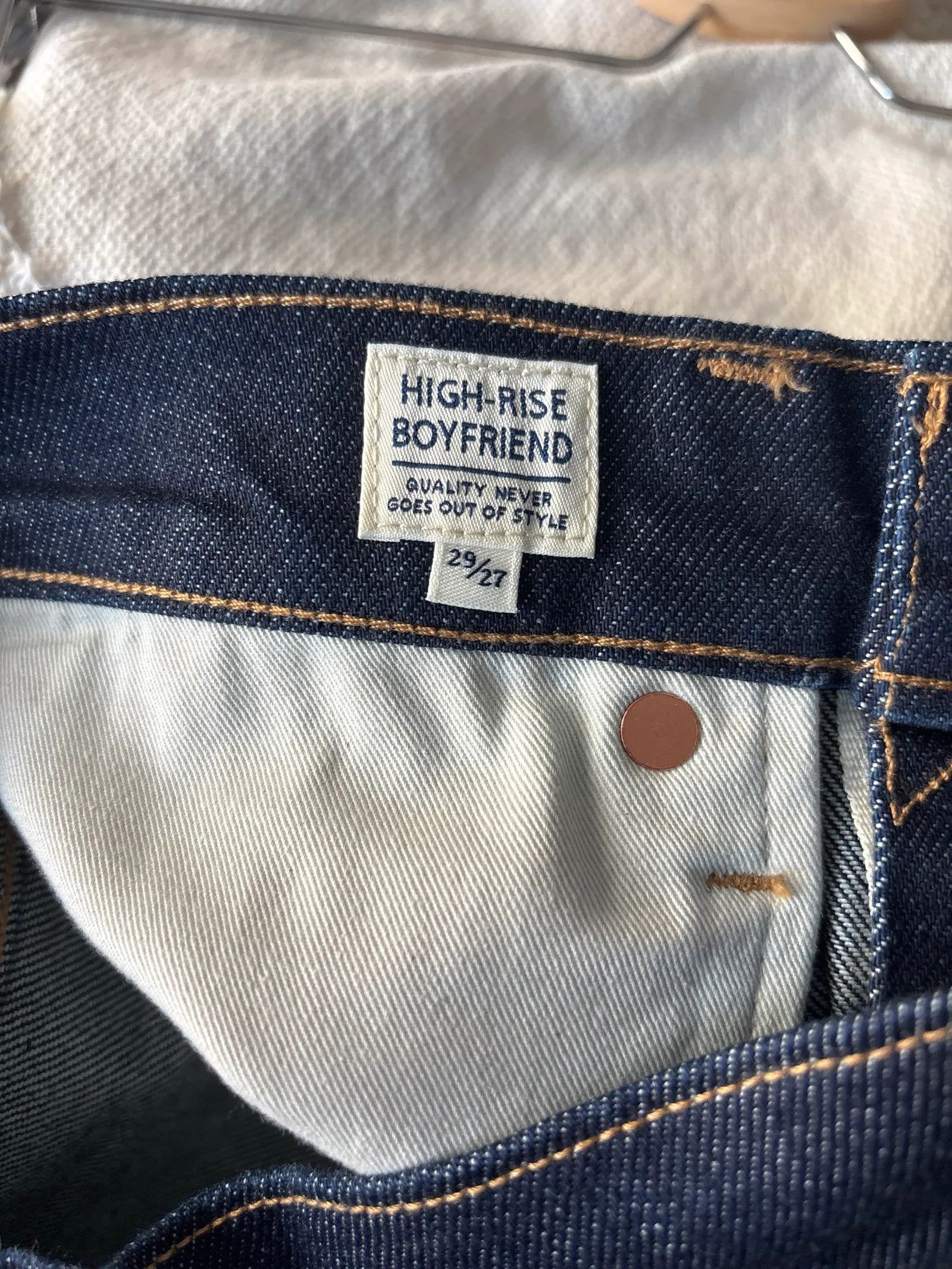 Levi's Levi's LEVI'S® WOMEN'S HIGH-RISE BOYFRIEND JEANS Jeans Size 29" - 4 Thumbnail