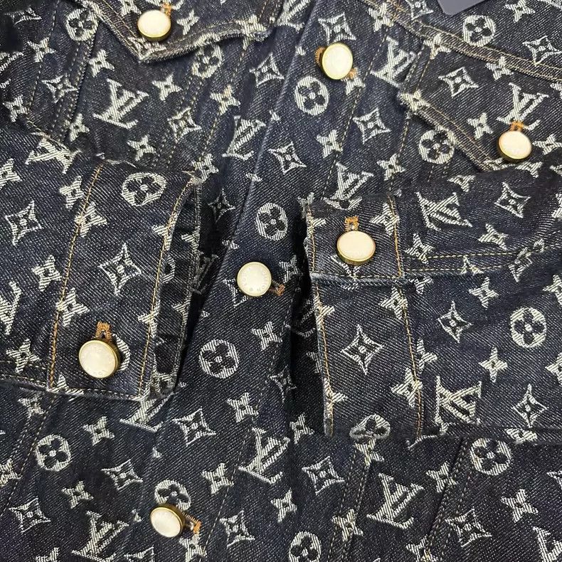 Louis Vuitton louis vuitton denim jacket with logo pattern Size US L / EU 52-54 / 3 - 3 Thumbnail