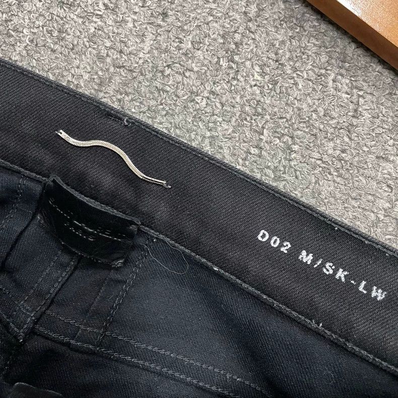 Saint Laurent Paris saint laurent black distressed denim pants Size US 28 / EU 44 - 3 Thumbnail