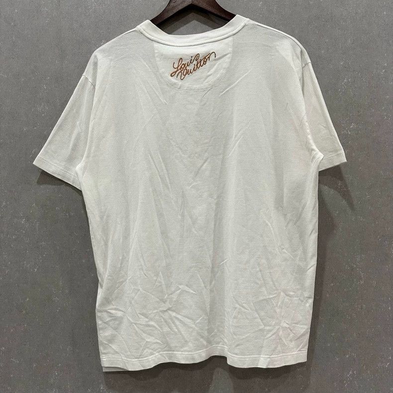 Louis Vuitton louis vuitton pearl logo white short sleeve t-shirt Size US L / EU 52-54 / 3 - 2 Thumbnail
