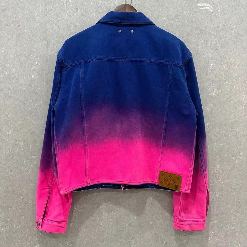 Louis Vuitton louis vuitton blue pink gradient denim jacket Size US L / EU 52-54 / 3 - 2 Thumbnail