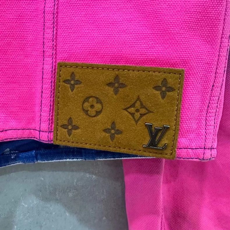 Louis Vuitton louis vuitton blue pink gradient denim jacket Size US L / EU 52-54 / 3 - 5 Thumbnail