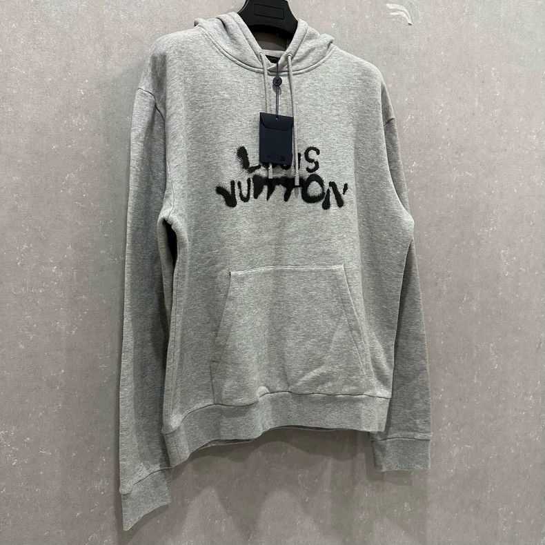 Louis Vuitton louis vuitton gray hoodie with portrait design Size US XL / EU 56 / 4 - 3 Thumbnail