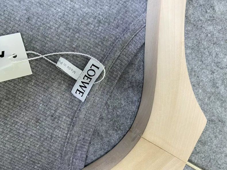 Loewe Loewe Gray Knit Vest with Logo Embroidery Size US L / EU 52-54 / 3 - 4 Thumbnail