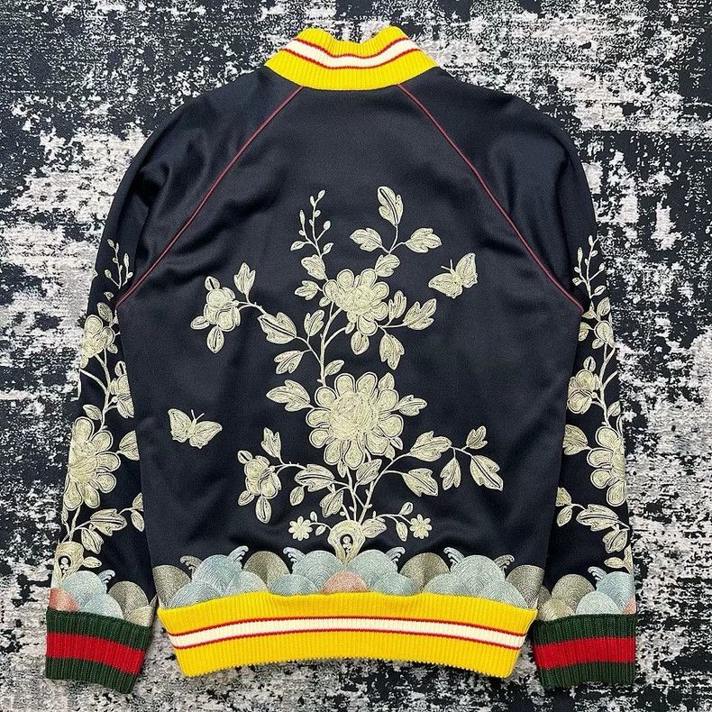 Gucci Gucci Embroidered Floral Baseball Jacket Size M Size US M / EU 48-50 / 2 - 7 Thumbnail