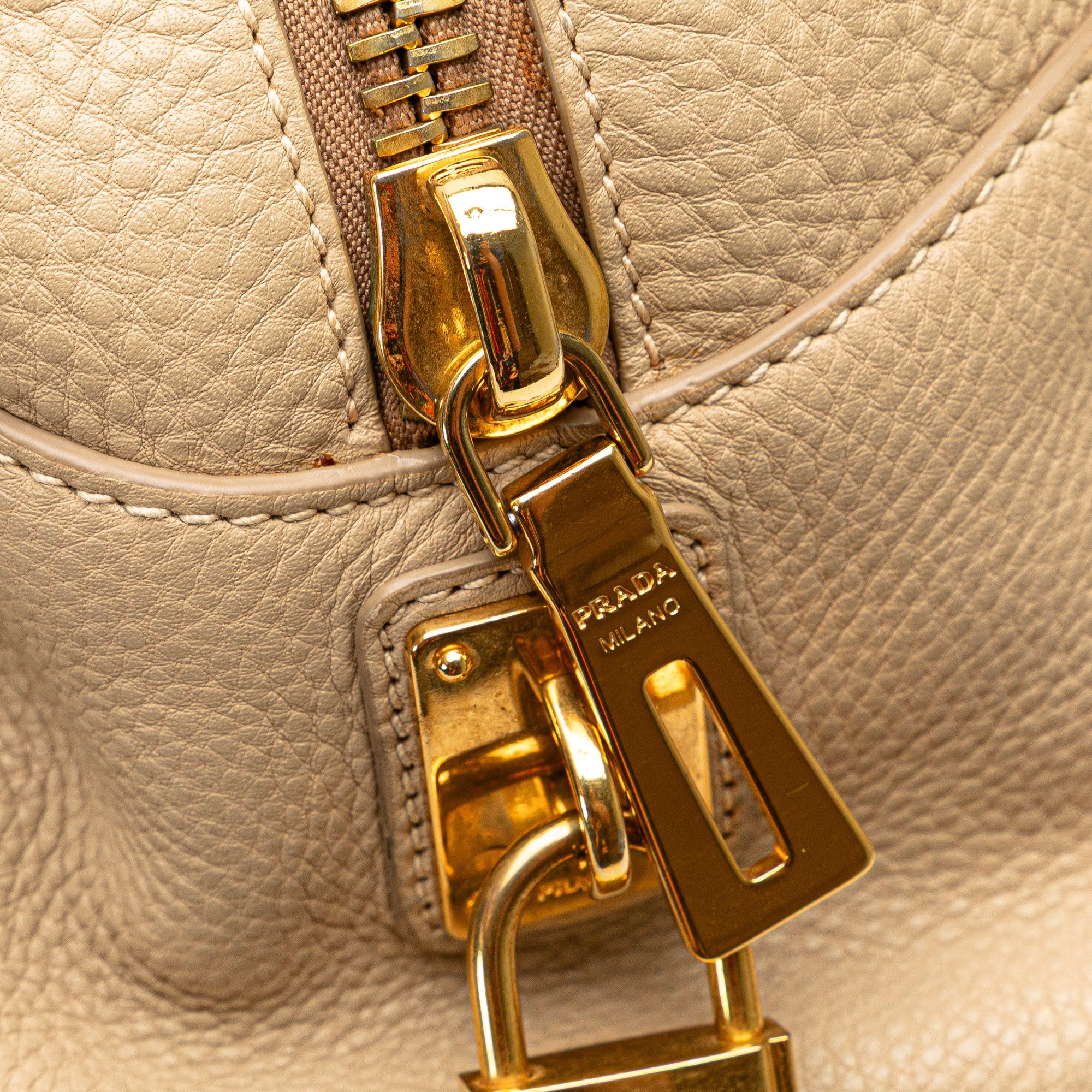 Prada Prada Vitello Daino Shoulder Bag Size ONE SIZE - 10 Thumbnail