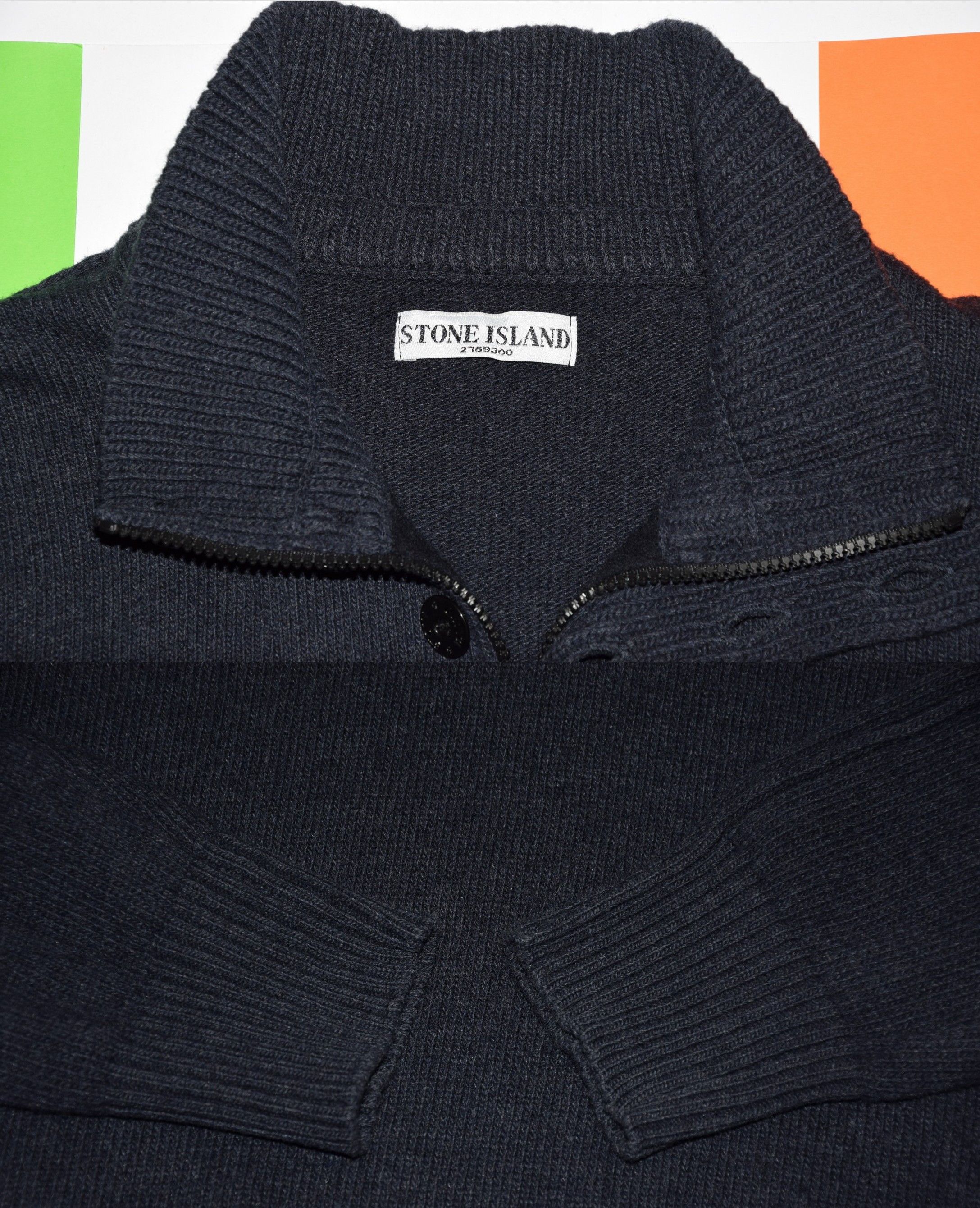 Stone Island STONE ISLAND JUMPER SWEATER ACTUAL SIZE L FROM Stone Island STONE ISLAND JUMPER SWEATER ACTUAL SIZE L FROM