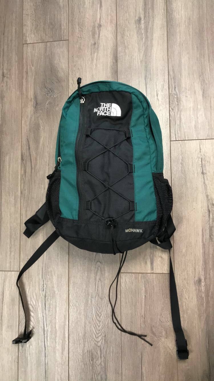 North face hotsell mohawk backpack