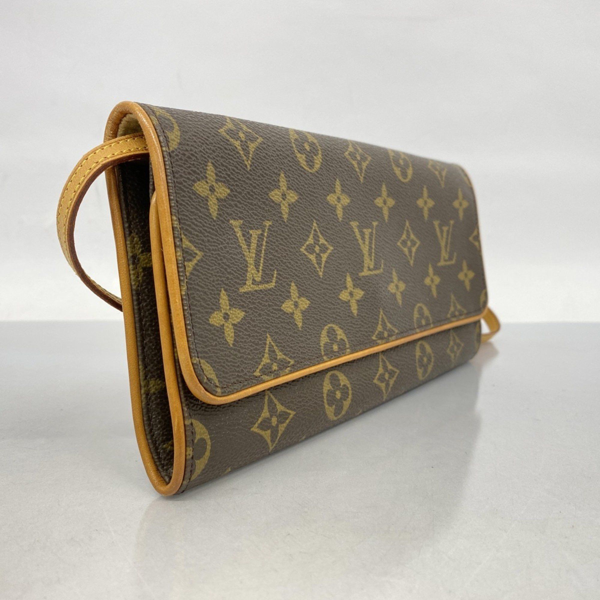 Louis Vuitton Louis Vuitton Pochette Twin GM shoulder Size ONE SIZE - 3 Thumbnail