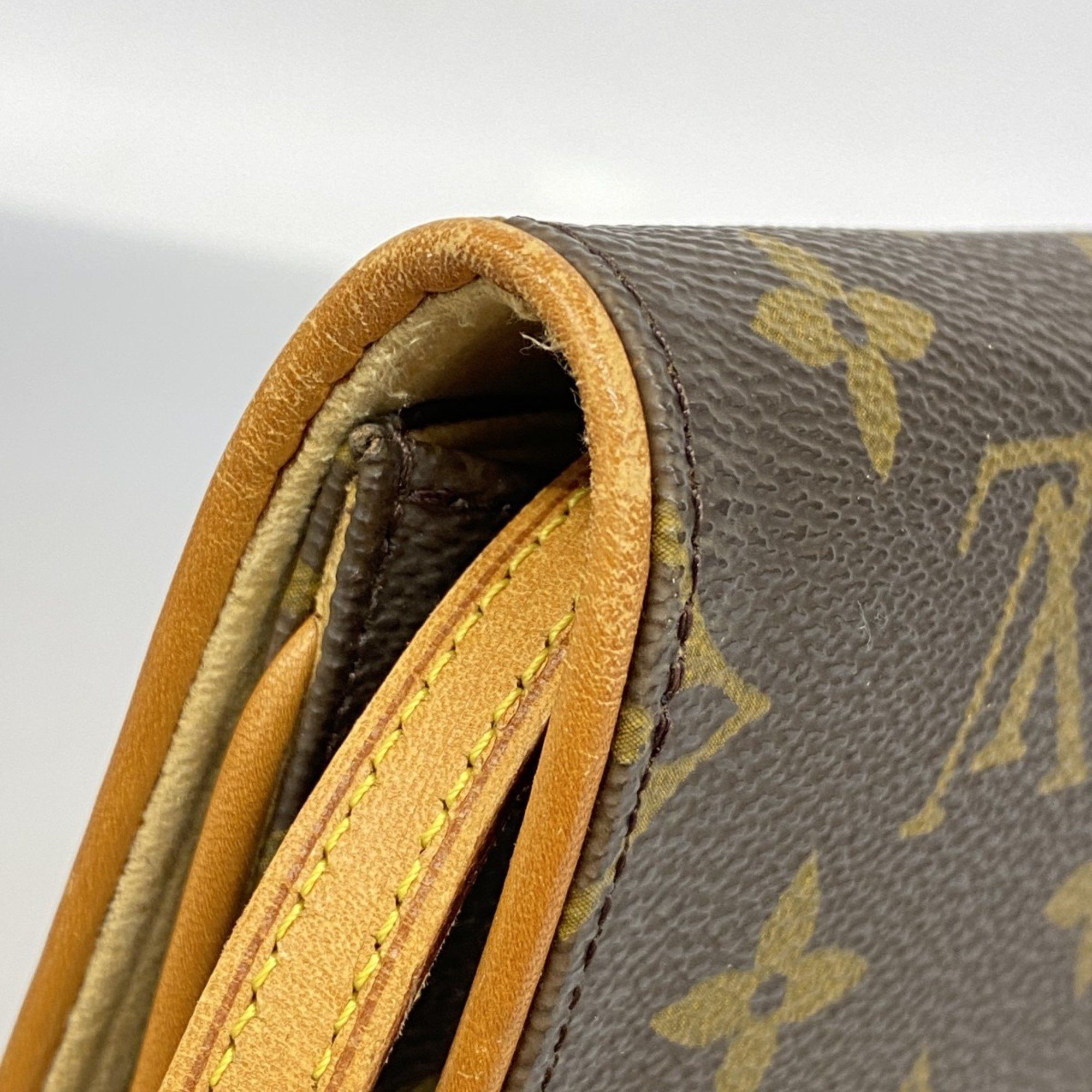 Louis Vuitton Louis Vuitton Pochette Twin GM shoulder Size ONE SIZE - 10 Thumbnail