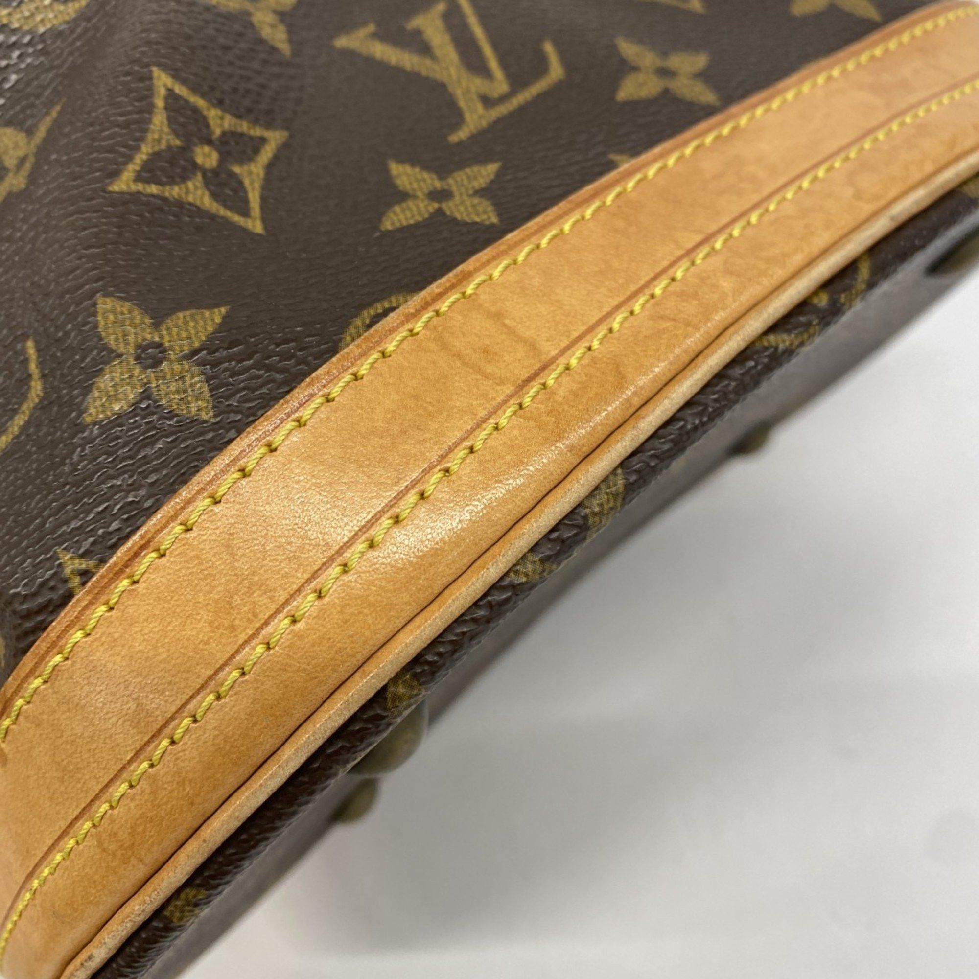 Louis Vuitton Louis Vuitton Bucket PM tote Size ONE SIZE - 6 Thumbnail