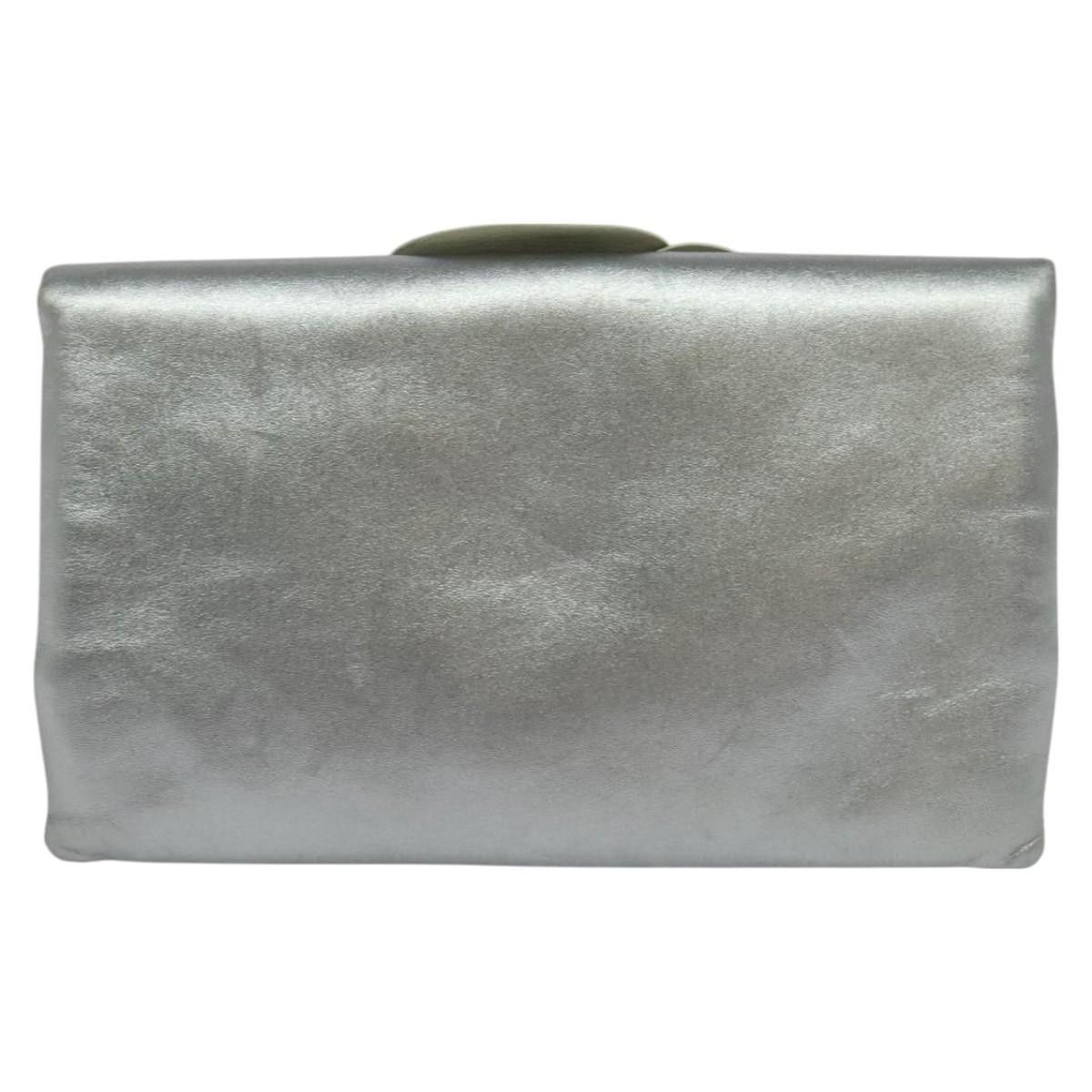 Chanel Chanel Camellia clutch Size ONE SIZE - 2 Thumbnail