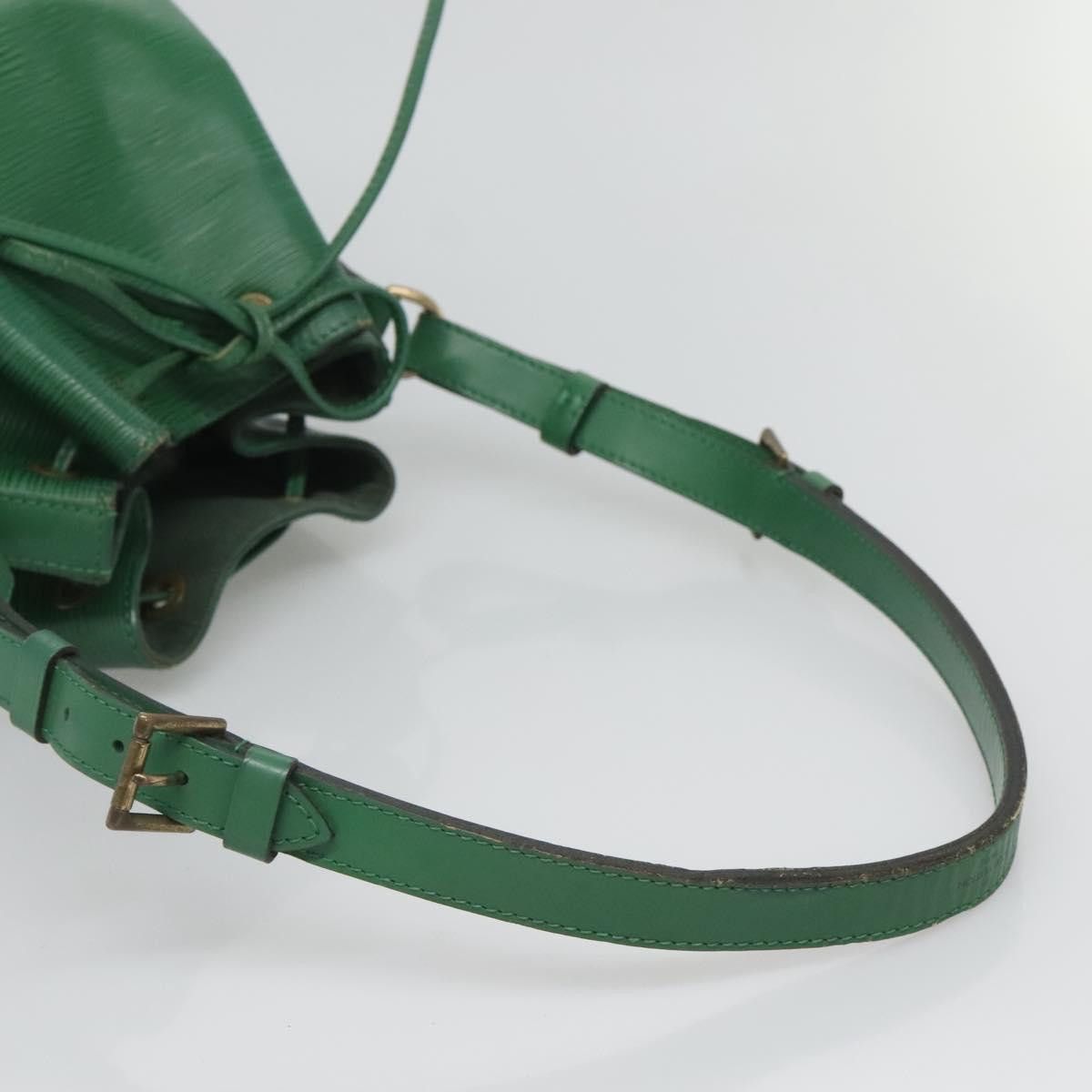 Louis Vuitton Louis Vuitton Petit Noé shoulder Size ONE SIZE - 5 Thumbnail