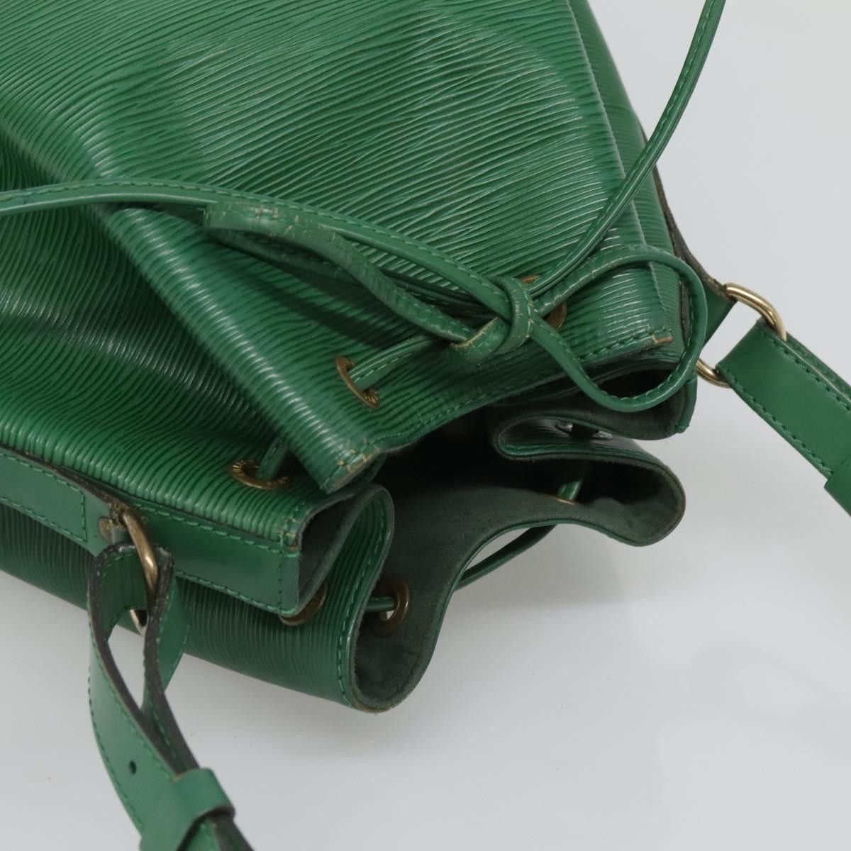 Louis Vuitton Louis Vuitton Petit Noé shoulder Size ONE SIZE - 10 Thumbnail
