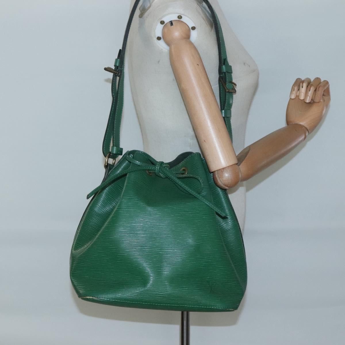 Louis Vuitton Louis Vuitton Petit Noé shoulder Size ONE SIZE - 14 Thumbnail