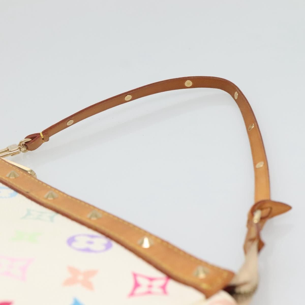 Louis Vuitton Louis Vuitton Pochette Accessoire clutch Size ONE SIZE - 21 Thumbnail