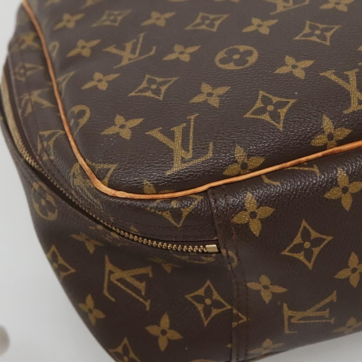 Louis Vuitton Louis Vuitton Excursion handbag Size ONE SIZE - 6 Thumbnail